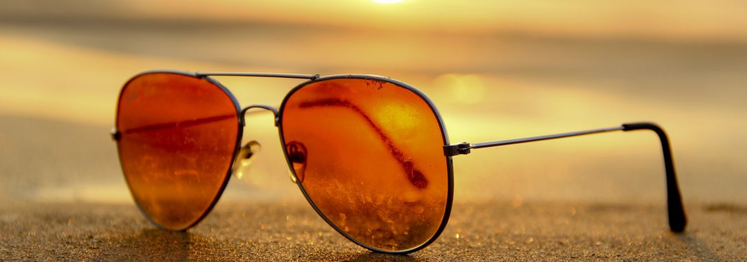 https://www.pexels.com/photo/sunglasses-sunset-summer-sand-46710/